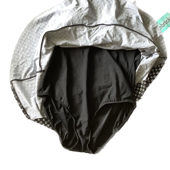 Penbrooke swim suit triple tier one piece bathing suit black white 24W NWT - Picture 3 of 5